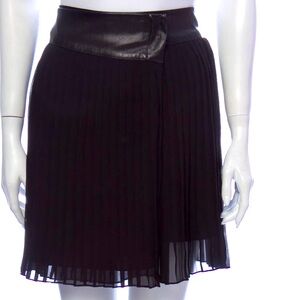 Alice&Olivia silk wrap leather skirt size M or 6